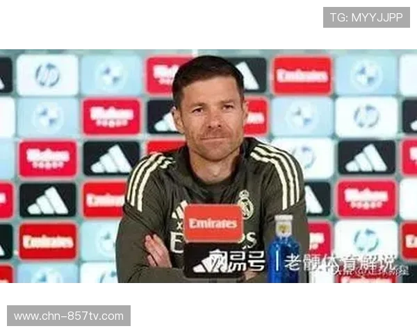 罗德里戈终结进球荒后拥抱阿隆索，用行动支持主帅