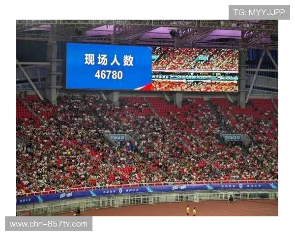 新专业球场相继启用，中超硬件升级迎接球迷回归